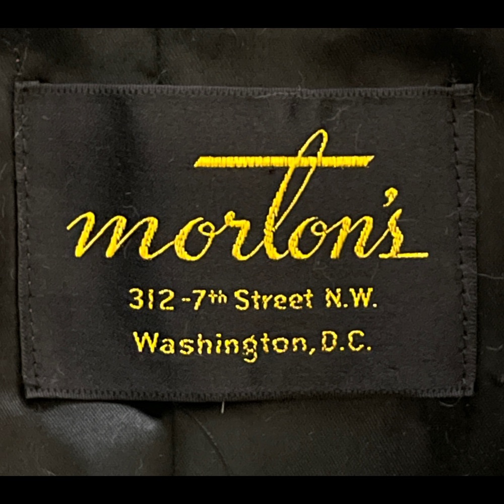 Black and Tan Fur Collar Jacket - Picture 9 of 11